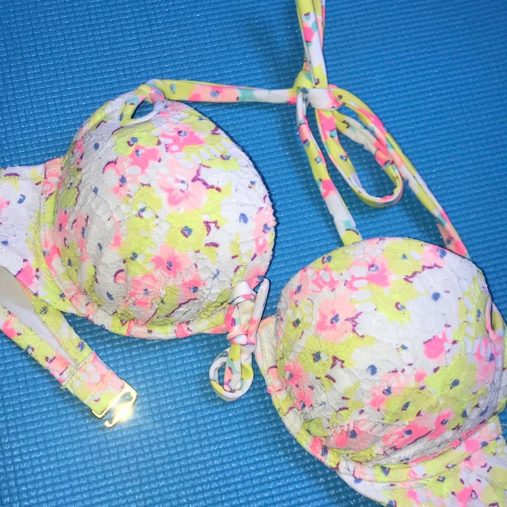Bathing Suit Top And bottom